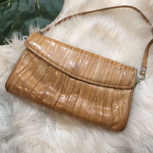 Handbags - Cream tan colored eelskin shoulder bag